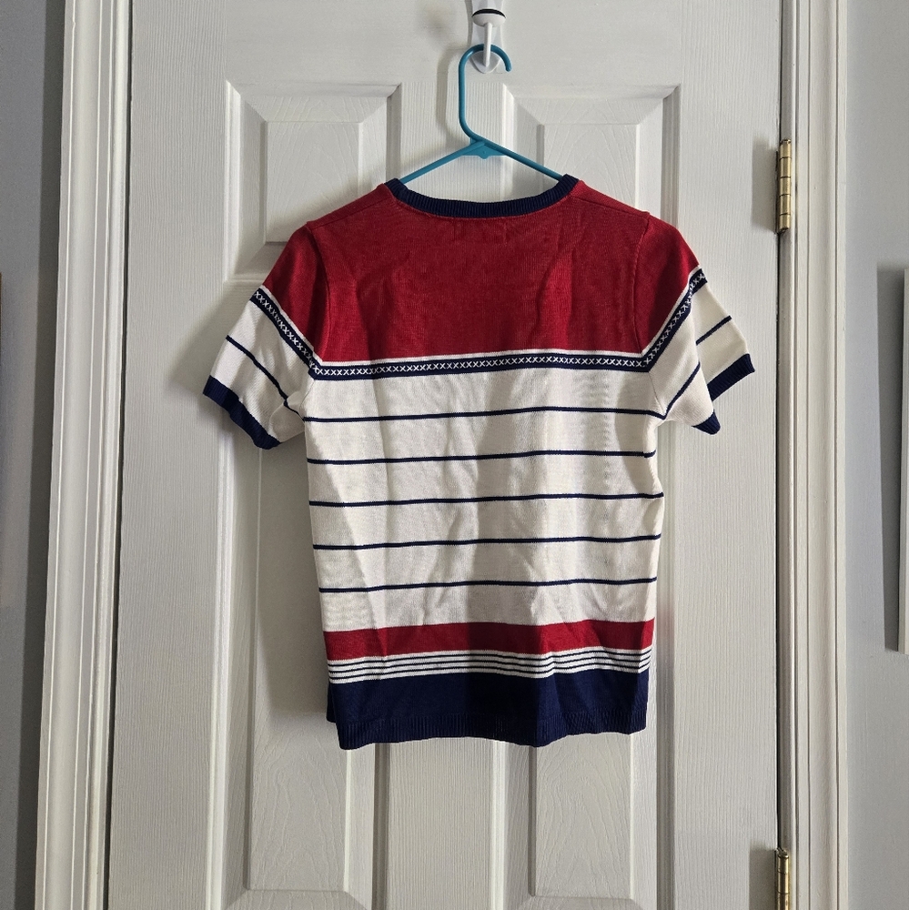 Alfred Dunner Red and Blue Short Sleeve Tee Petite Small - Picture 2 of 3